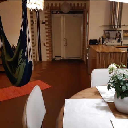 2 Story Studio Apartment Free Parking Included Riga Esterno foto
